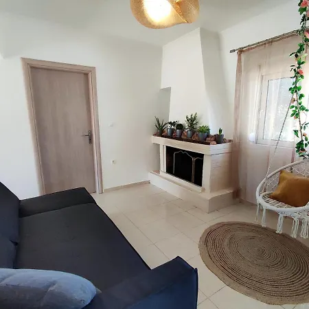 Peanut's House