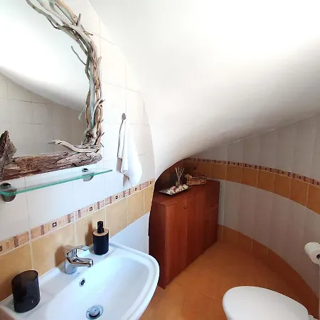 Villa Peanut's House Kremasztí